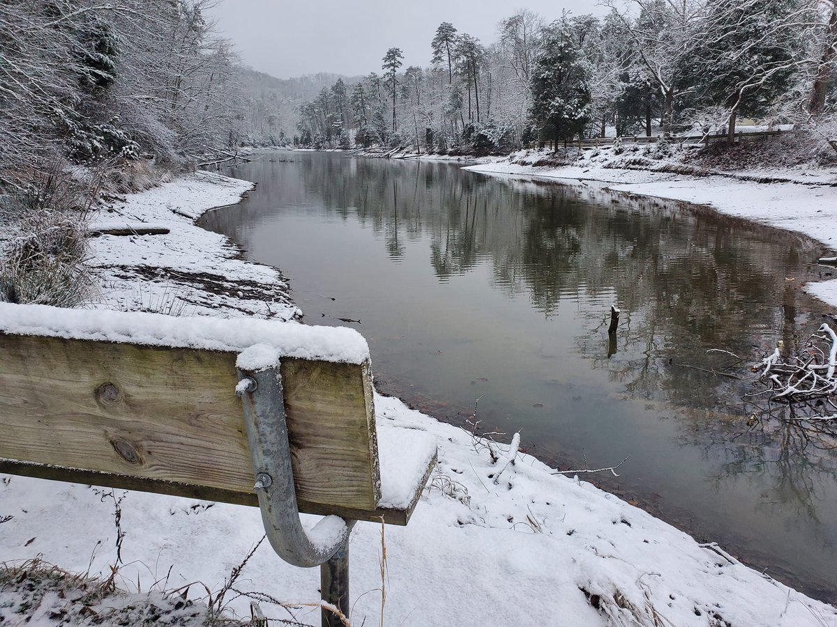 Just 15 miles north of Knoxville lies one of #EastTN’s best-kept secrets—Union County. This county boasts of forested ridges, scenic byways, and beautiful Norris Lake. The county benefits from a convenient location, reliable utilities, a trained workforce, and affordable tax