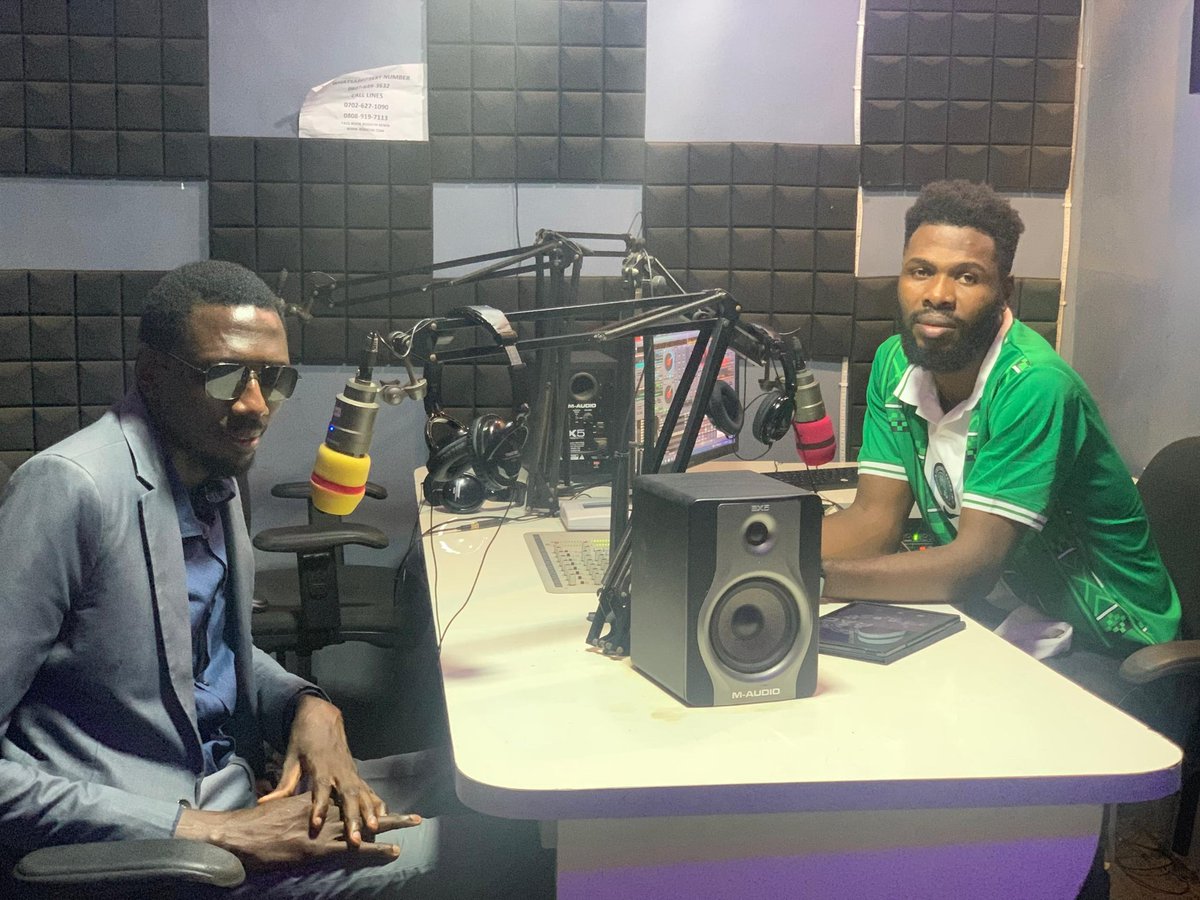 Jolly Show with <a href="/Robihod_ofsport/">Austin Smith {Swag}</a>  X <a href="/Frankgbale/">FRANK GBALE</a> 

.. Jolly geng don land ' make we do our mid-week service  we wan Jolly together 

Awa website: BsideFm.com
Studio lines: 07026271090, 08089197113
WhatsApp/SMS: 08076493632

#bsidefmbenin #radio #drivetime #oap