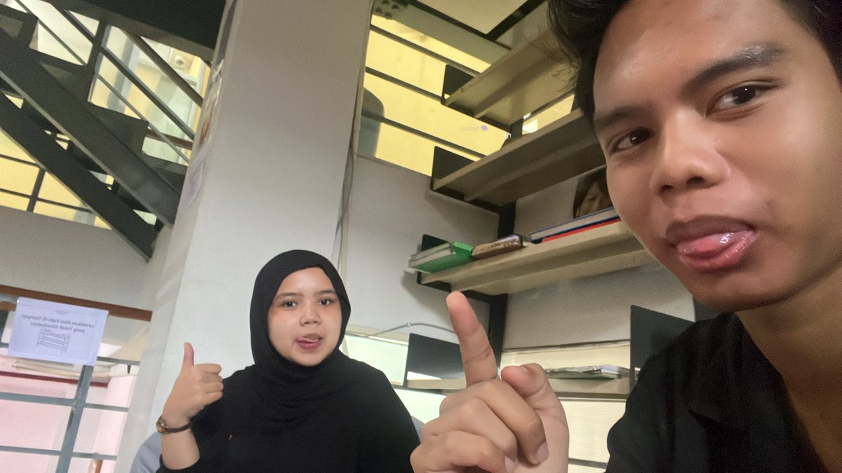 Awhz_'s tweet photo. hari ini bnr bnr recharge kewarasan gw, MAKASII BANYAAKK YAAA PUKI PUKI KU 🙏🏻🙏🏻🙏🏻 https://t.co/HfmjJZcuxt