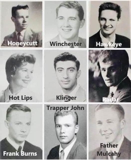 lippyent's tweet image. Can you name this TV Series 📺 from just this shot? Hmm 🤔 ?¿