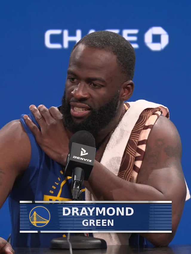 NBAdoPovo's tweet image. Draymond Green sobre o Gui Santos depois do jogo ontem:

"Eu tento sempre dar dicas que possam ajudar alguém a melhorar, mas o Gui é energia pura, nos dois lados da quadra, ele pega rebotes muito bem.

Alguns caras simplesmente têm um talento natural com a bola, e o Gui tem um…