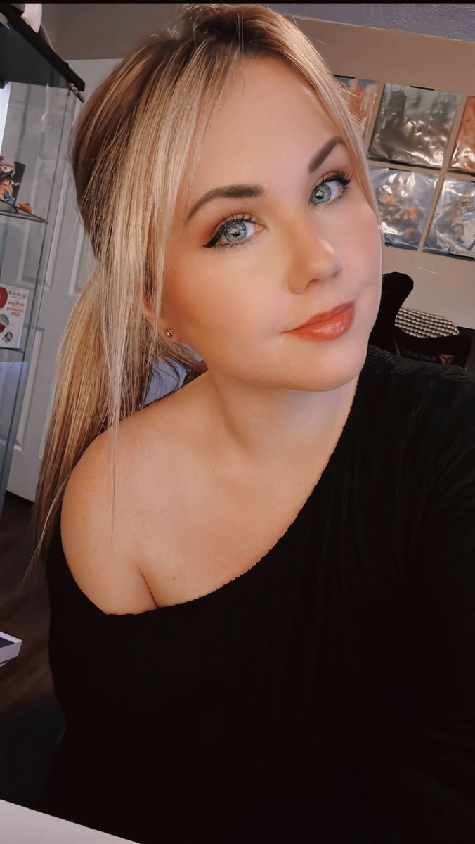 solshine's tweet image. happy #ffxivselfieday! 🌻