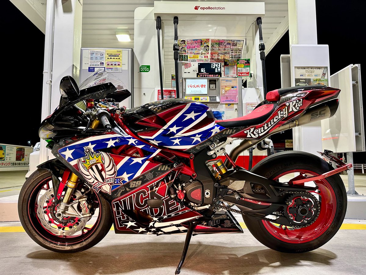 nhra36jp's tweet photo. #夜は数倍かっこいい俺の愛車選手権 https://t.co/6udCz4sbmK