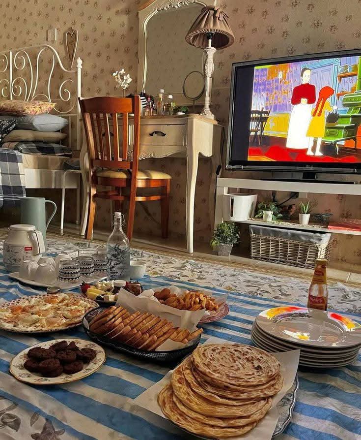 اللهمَّ هَبنِي بيتاً آمنًا لا يتسرّب سرّه، ولا ينفذ خيره