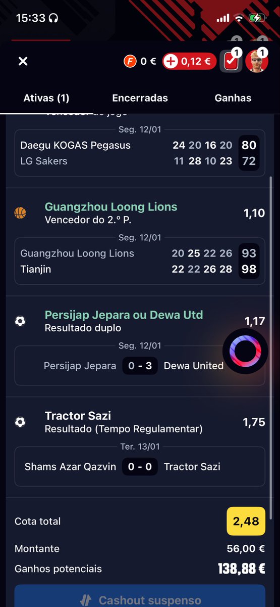 andrelouro82's tweet photo. @BetclicPortugal Já esperei 3 dias e até hoje não tenho nenhuma porra da vossa resposta, estão sempre a inventar que foi encaminhado para portal dos jogos , mas o último jogo foi adiado já faz 3 dias , quero a porra do meu dinheiro senhores, ou devolvem os meus 56€ que apostei. https://t.co/yPC4O1DC97