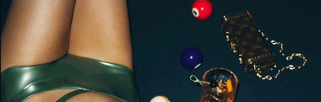 brinajpg's tweet image. tap the post to see sabrina carpenter vertically!