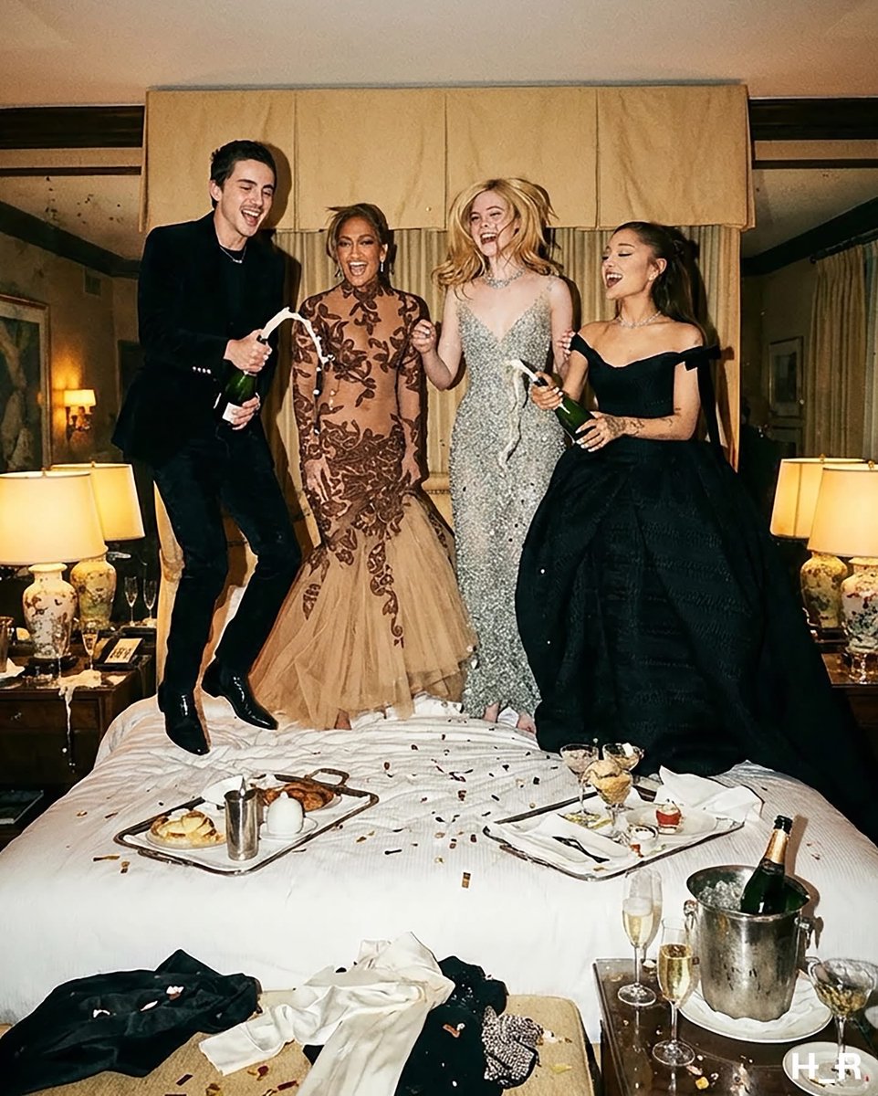 nstyhan's tweet image. okay ariana!