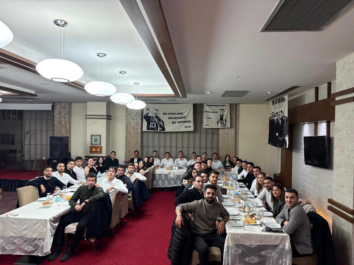 1907 ÜNİFEB Pamukkale Üniversitesi örgütlenmesi olarak geleneksel dönem sonu fasıl organizasyonumuzu gerçekleştirdik. Katılan tüm arkadaşlarımıza teşekkür ederiz.