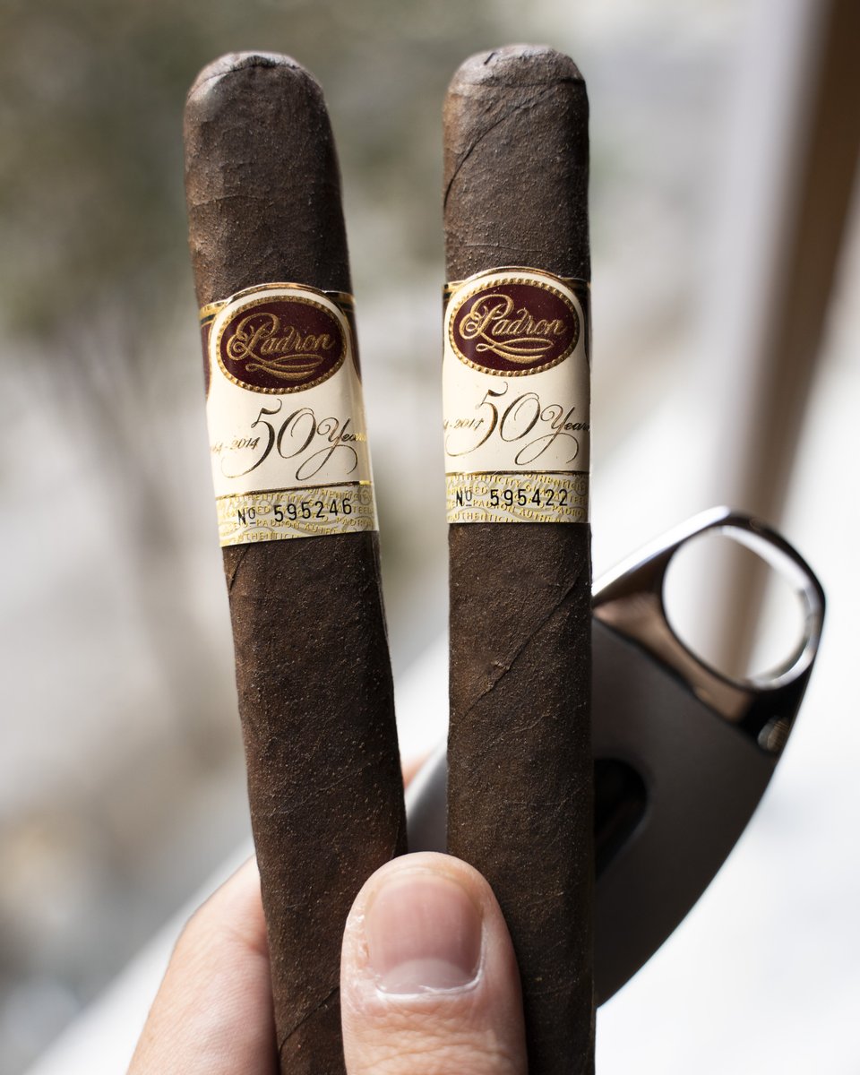 HoltsCigar's tweet image. Tradition you can smoke 💨

The Padrón 50th Anniversary is an incredibly rare 6.5-by-52 box-pressed Toro blended in honor of the brand’s fiftieth anniversary.

Cocoa, leather, cedar, almond, nougat, and pepper weave an elaborate profile over the palate with incredibly seductive…