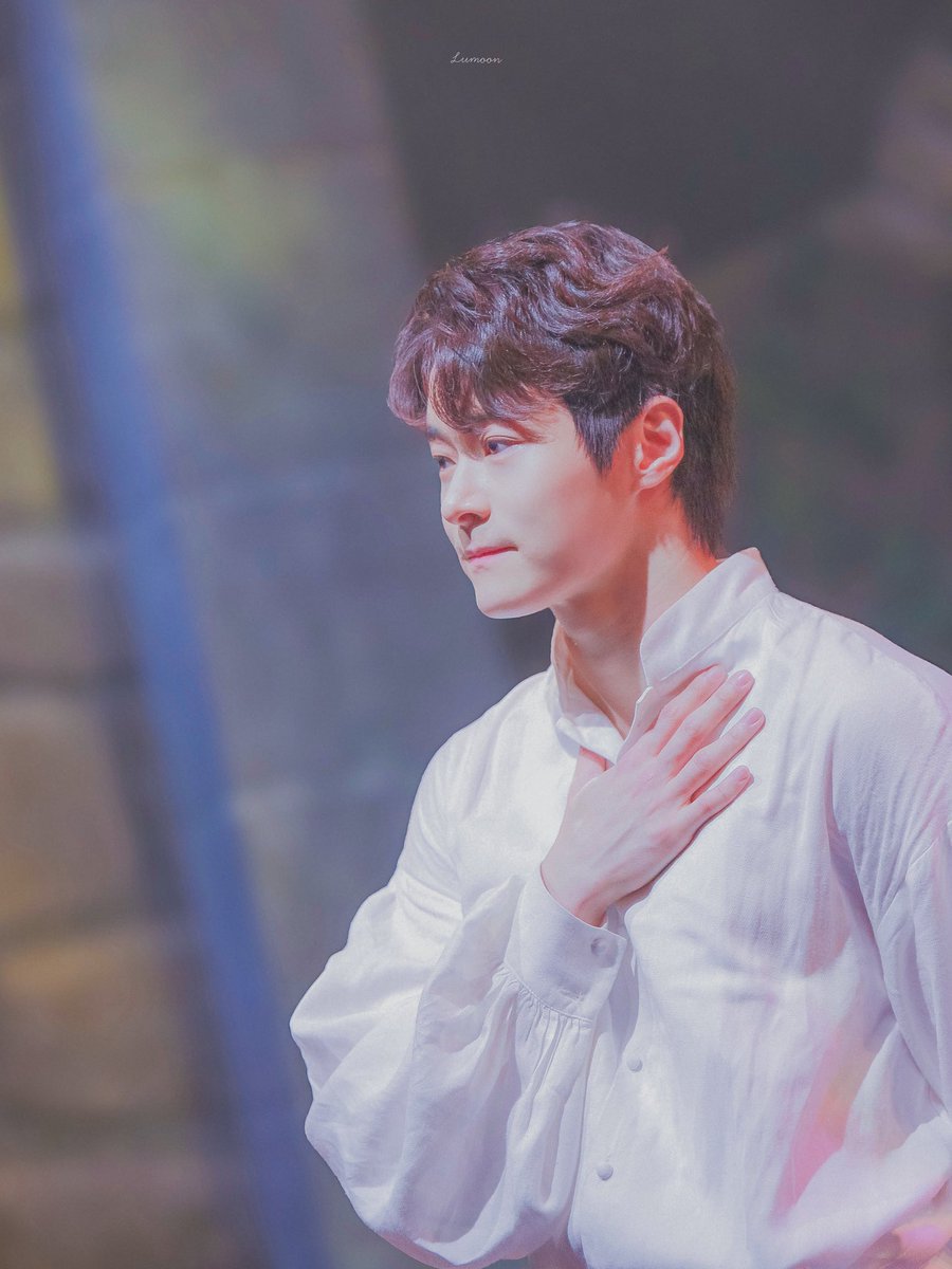 260113 엘시노어
커튼콜

프란시스코 | 김기택