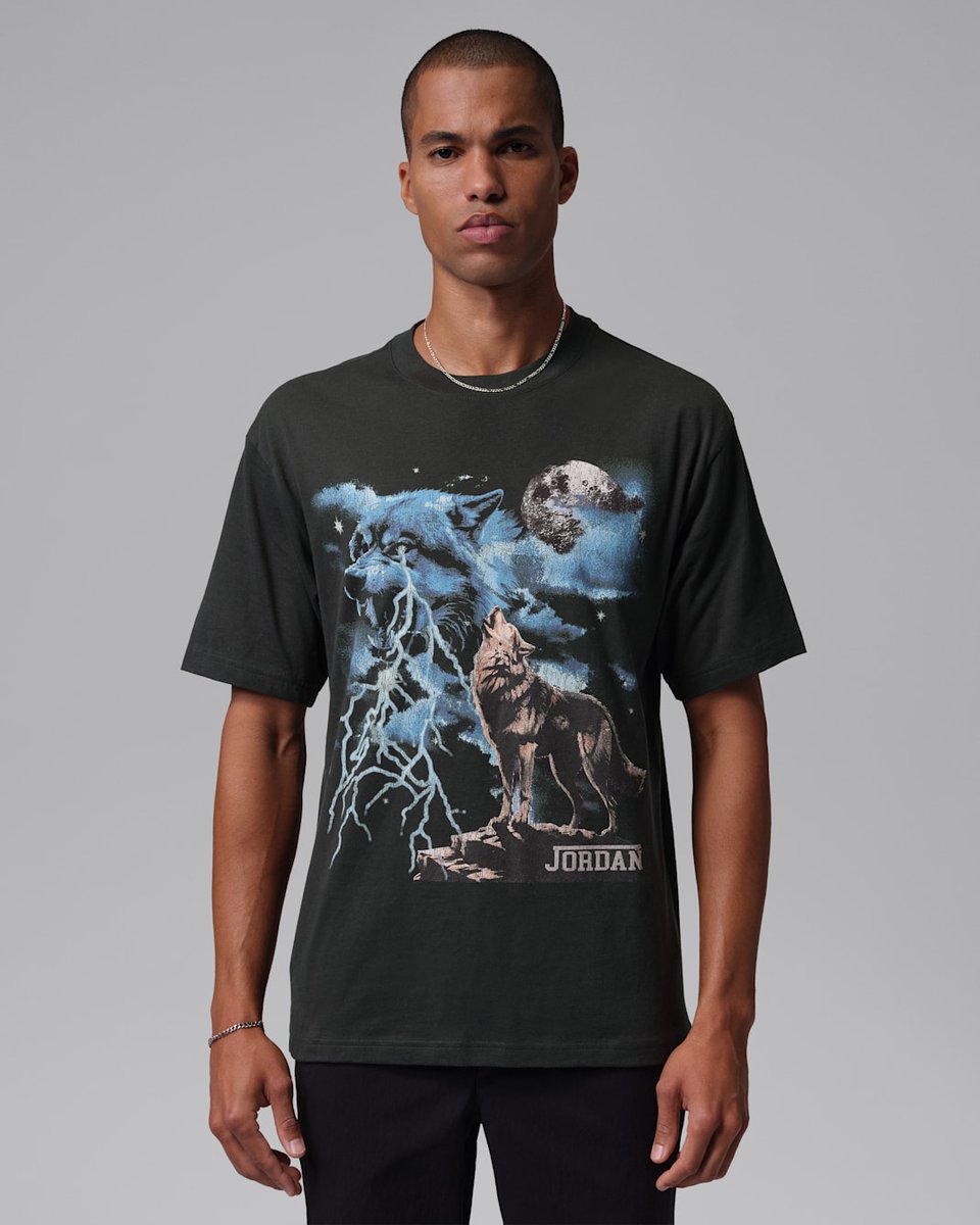 JustFreshKicks's tweet photo. NEW Air Jordan 5 "Wolf Grey" Tee

https://t.co/GtQVDWNJma https://t.co/8jWnbqfHpE
