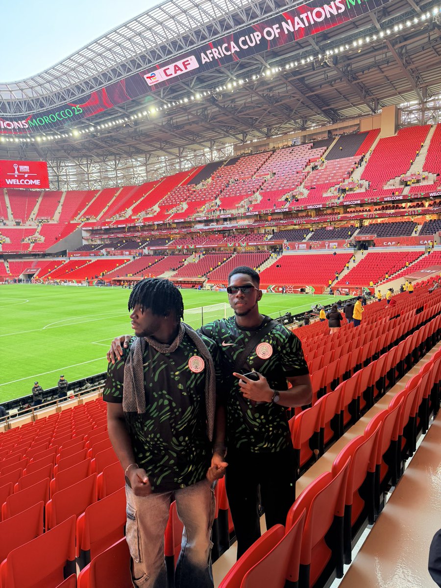 playwithtomide's tweet image. I entered this stadium and I weep for my country 😭😭