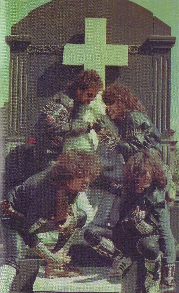 BMplusLegions's tweet photo. Sarcofago - Brasil https://t.co/WLLg1iGVne