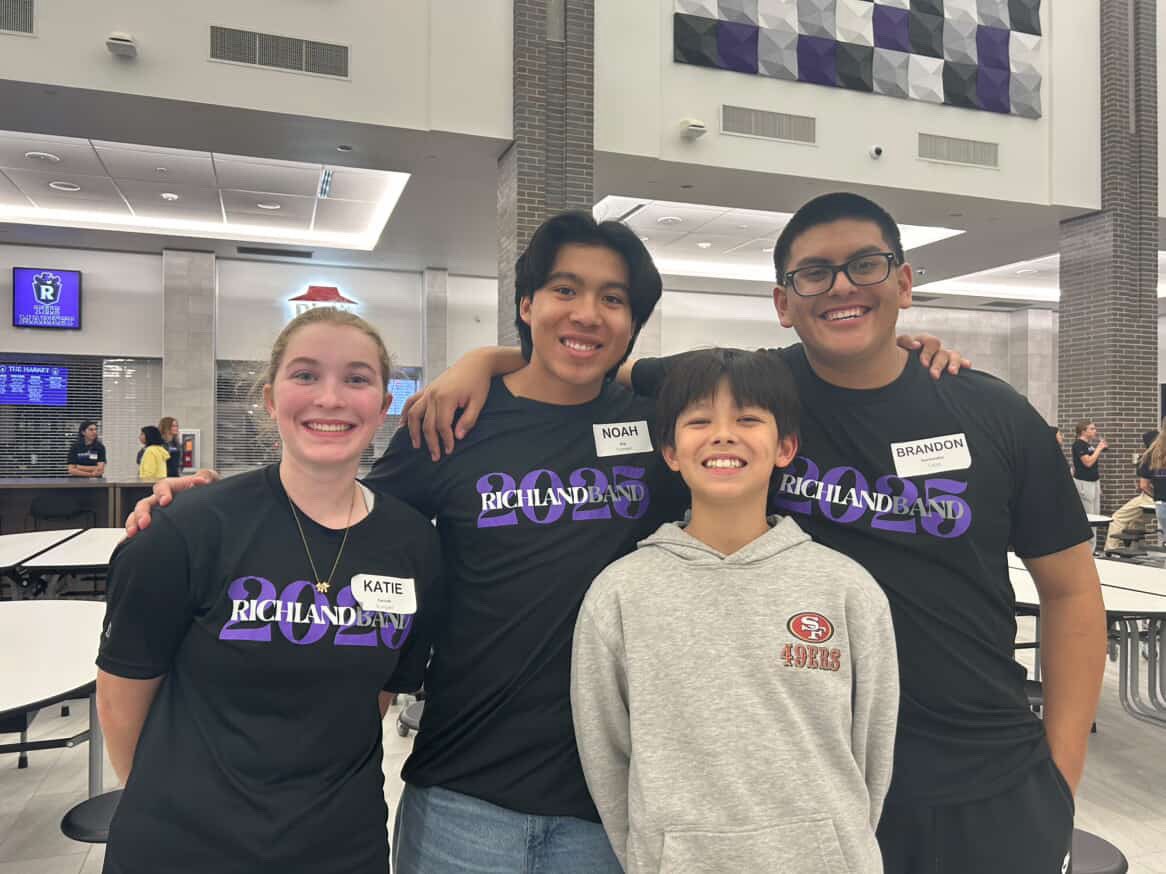 RHSBandProsper's tweet photo. We had an amazing time welcoming all of our incoming 8th graders at Band 101 last night! If you are coming to Richland next year and you missed out on last nights event, contact Mr. I so we can get you information on high school band and our upcoming camps! https://t.co/oYxrXbjQtP