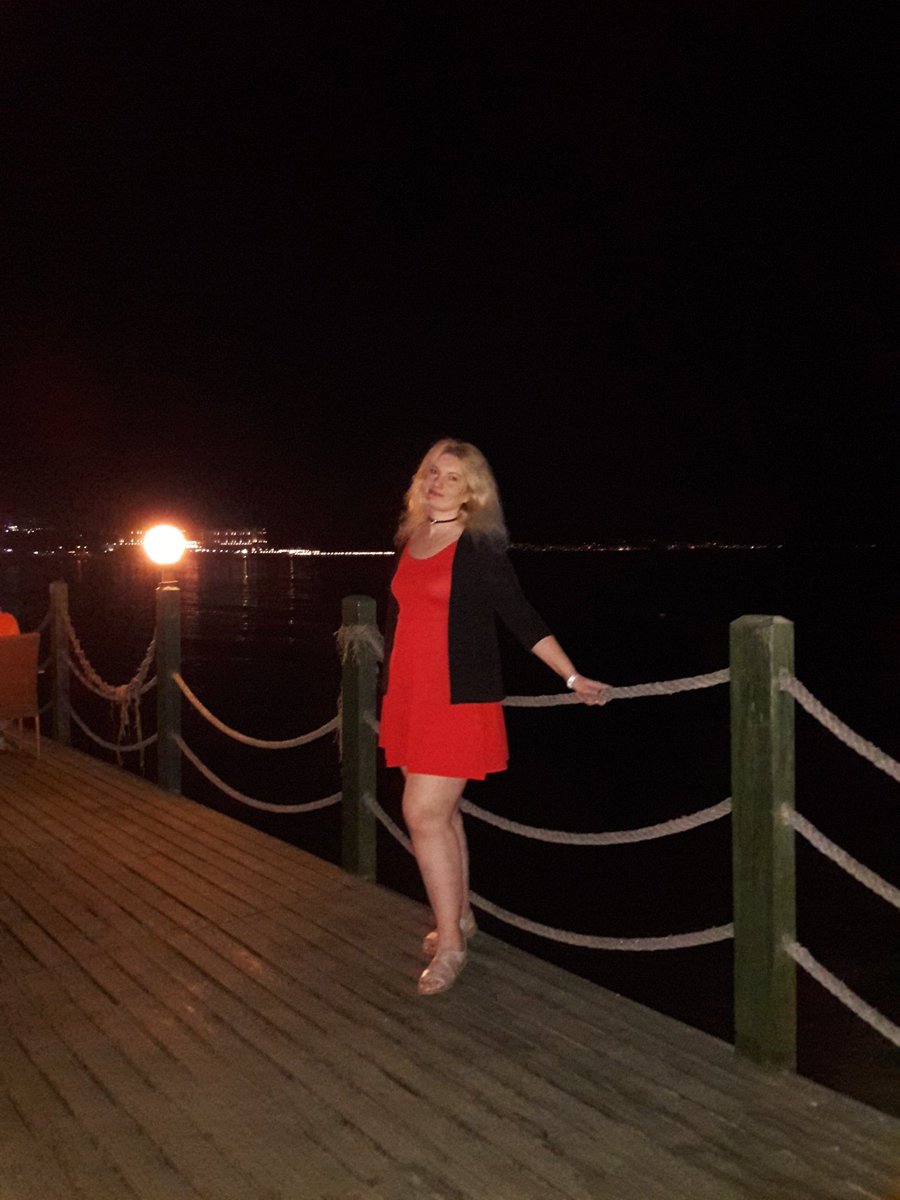 Bana bilmediğim bir şey söyle