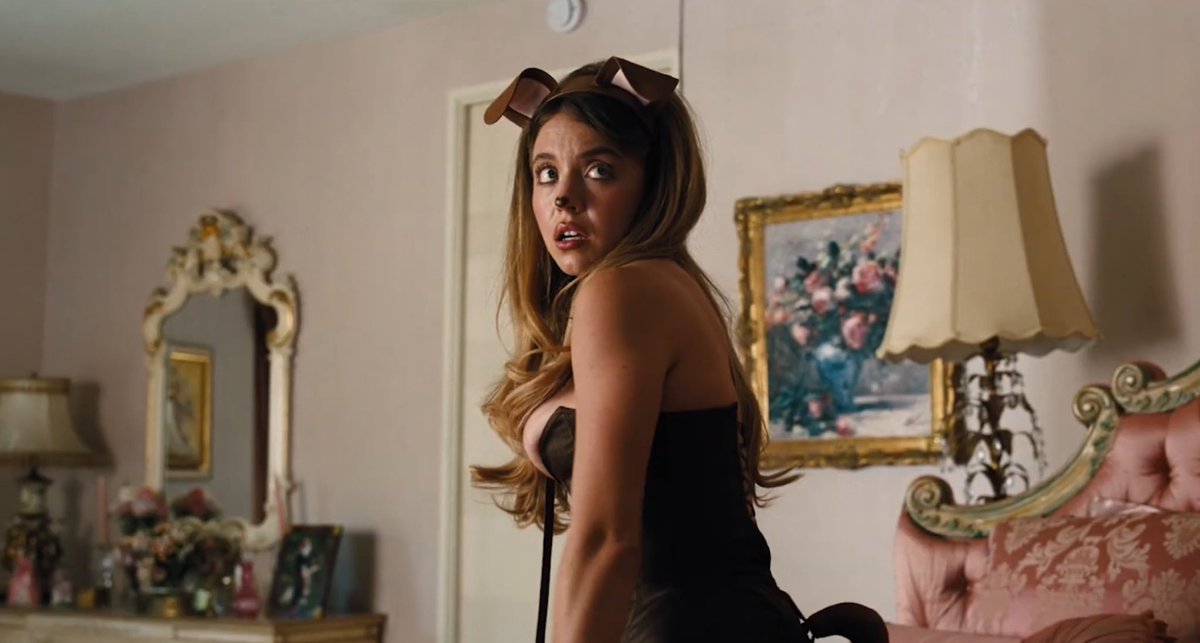 TheCinesthetic's tweet image. Sydney Sweeney returns as Cassie in ‘EUPHORIA’ Season 3.