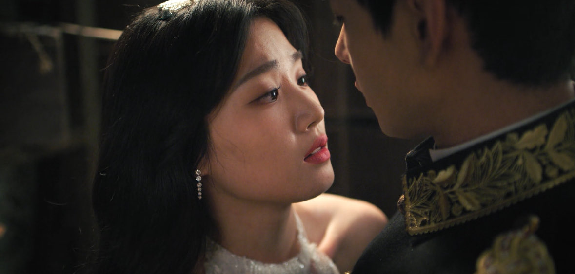 s u n n y tweet media