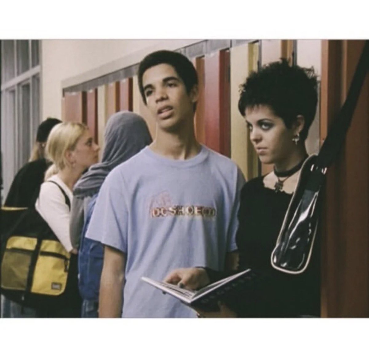 SecondLifeDrake's tweet image. Rare pic of Iceman with a Goth Baddie