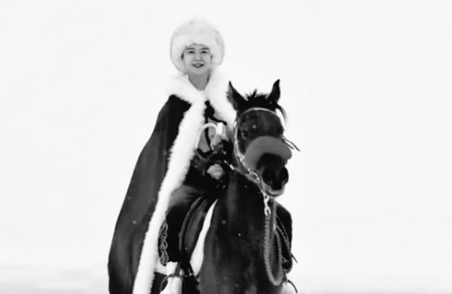 At 23:12 on January 14, 2026, Comrade He Jiaolong, Director of the Xinjiang Uygur Autonomous Region Agricultural Products Brand Building, Production, and Marketing Service Center, passed away due to complications from his injuries; he was only 47 years of age.🙏🏼🙏🏼