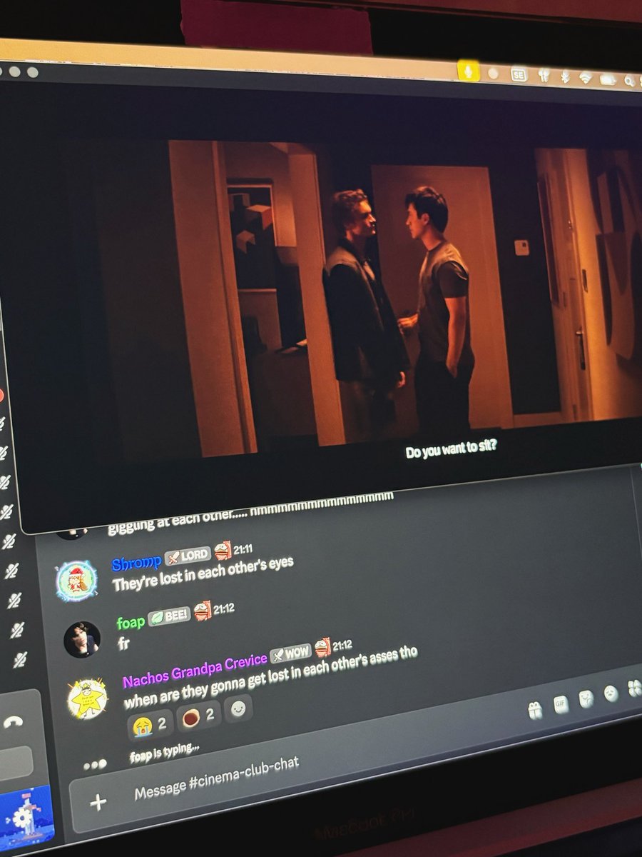 LibraryOfRae's tweet image. January so far 😊