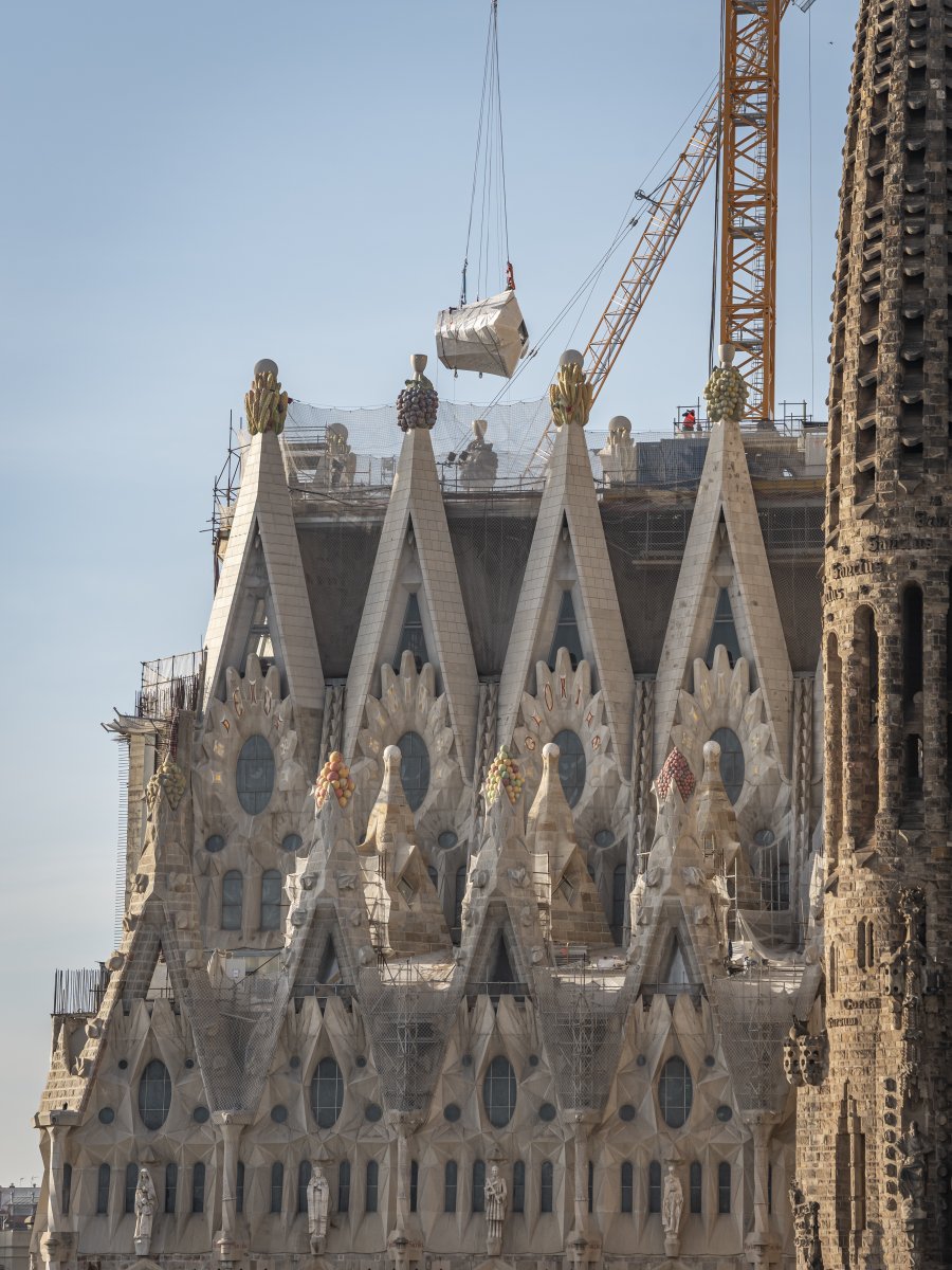 sagradafamilia's tweet image. Fourth horizontal arm of the cross placed ✅