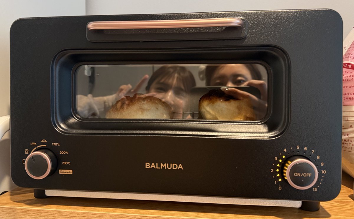 去年から着々と ハリーポッターを見終わらせて います。あと少し