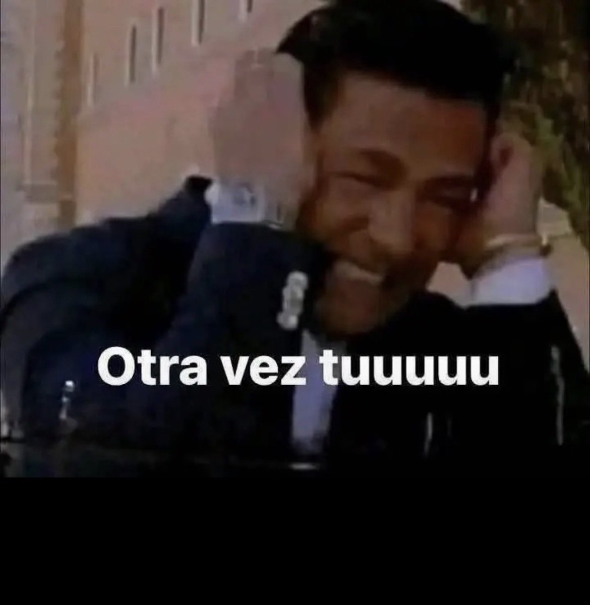 Ya no puedo más con la imagen y su persona de la fatshionista, ya la bloque de todos lados ya silencie su nombre, ya hice todo y me sigue apareciendo hijos de puta