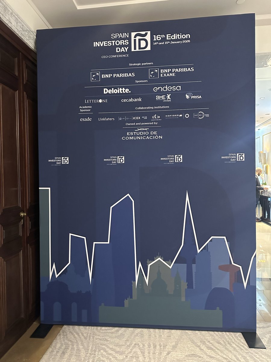 attitudefr_go's tweet photo. #Enhorabuena! @EstComunicacion Lalo, @BBerceruelo y todo el #equipo por la organización de Spain Investors Day 👌👏. Felicidades @Fundacion_SERES por la Mesa “Estrategia y gestión de los factores ESG en tiempos de transformación”. La #sostenibilidad, lo importante, en la agenda. https://t.co/kb1yRp4E0U
