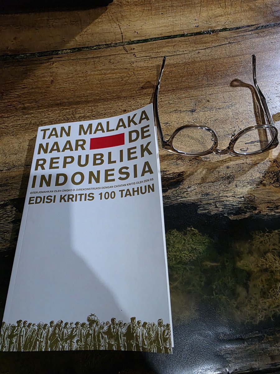 Naar de Republiek Indonesia dari Tan Malaka edisi 100 tahun, dengan catatan kritis dari Zen RS.

Akan rilis segera.