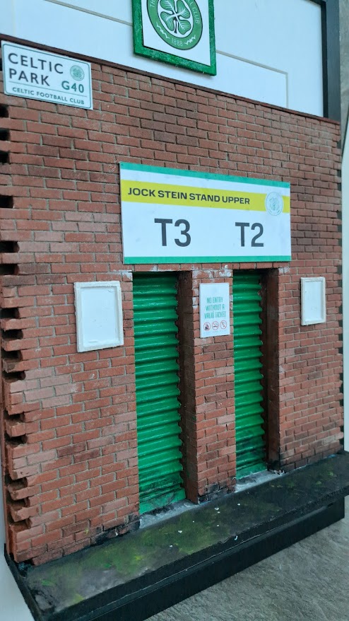modelturnstiles's tweet image. @modelturnstiles   Evening Guys I am reaching out to you as Celtic fan groups to show you these unique intricate hand made turnstile models which I produce.   any Turnstile or model made of Celtic Park. see Modelturnstiles.com  @CelticStarMag @CelticFCB @celticbars…