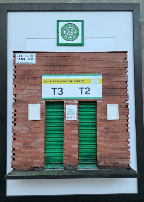 modelturnstiles's tweet image. @modelturnstiles   Evening Guys I am reaching out to you as Celtic fan groups to show you these unique intricate hand made turnstile models which I produce.   any Turnstile or model made of Celtic Park. see Modelturnstiles.com  @CelticStarMag @CelticFCB @celticbars…