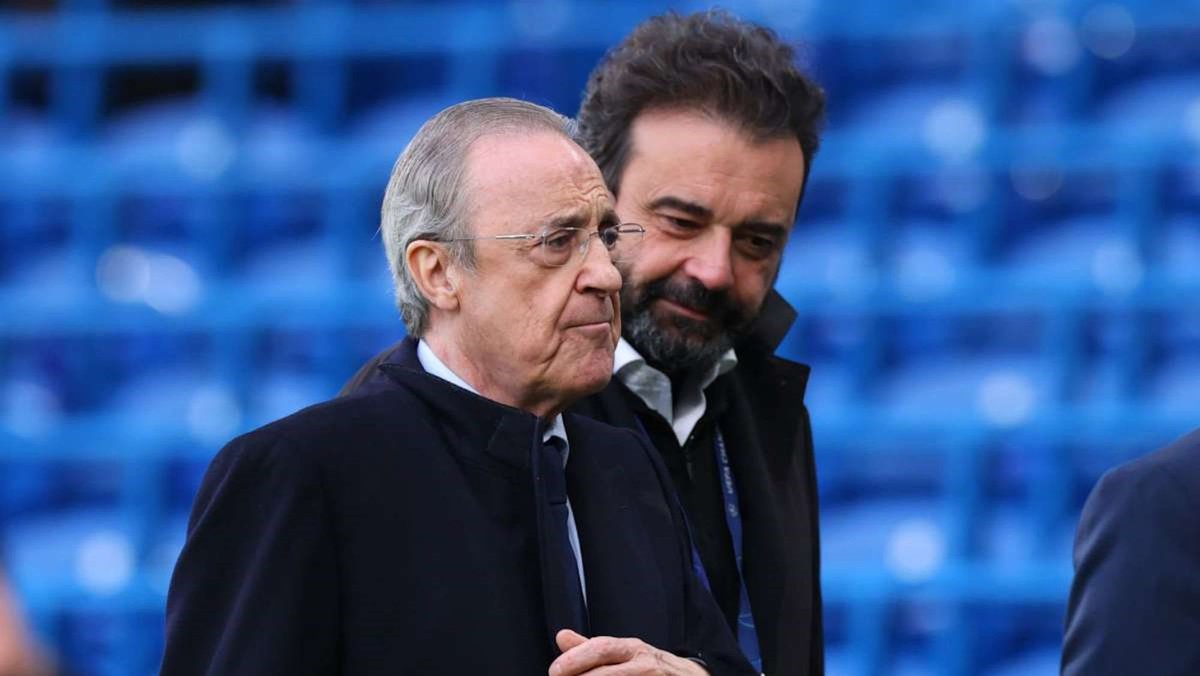 ها يا سانشيز 

فالفيردي سمع كلام زوجته ولعب وسط 

فينيسيوس اخرج الونسو عشان يرتاح 

جبتو لهم اربيلوا عشان يسعدهم 

اخترتم الأطفال على الرجال 

ولماذا اخرجتم الرجال ؟ 

لأنه خسر ٦ مباريات ٥ منها كانت قمم امام اصعب الخصوم 

ماذا فعل الأطفال ؟ 

خرجوا من فريق درجه ثانيه