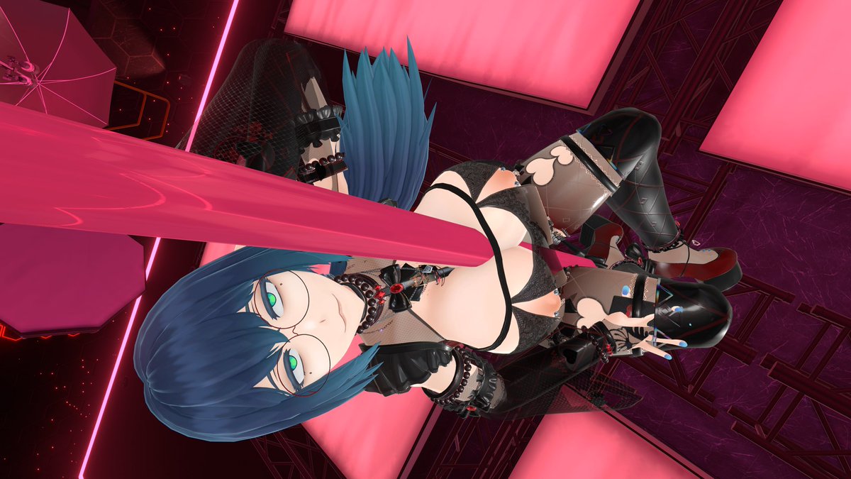 SubbyHyper tweet media