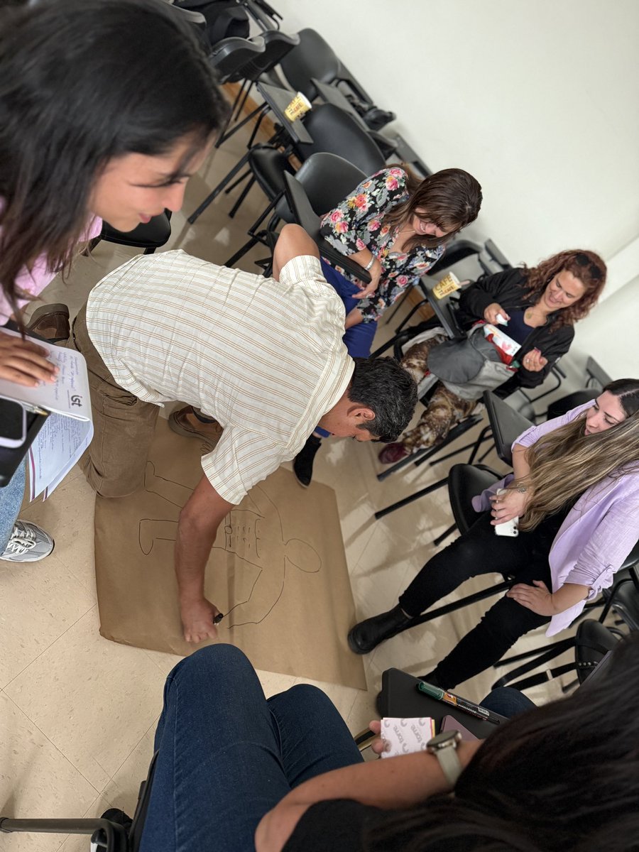 SENDALOSRIOS's tweet image. 📌 En el Auditorio de la U. San Sebastián se realizó la Jornada de Evaluación Anual de Recuperación 2025 de la Red de Tratamiento e Integración Social de @SENDALOSRIOS 
Se revisaron avances 2025, resultados evaluación técnica y desafíos de calidad, proyectando el trabajo 2026 🤝