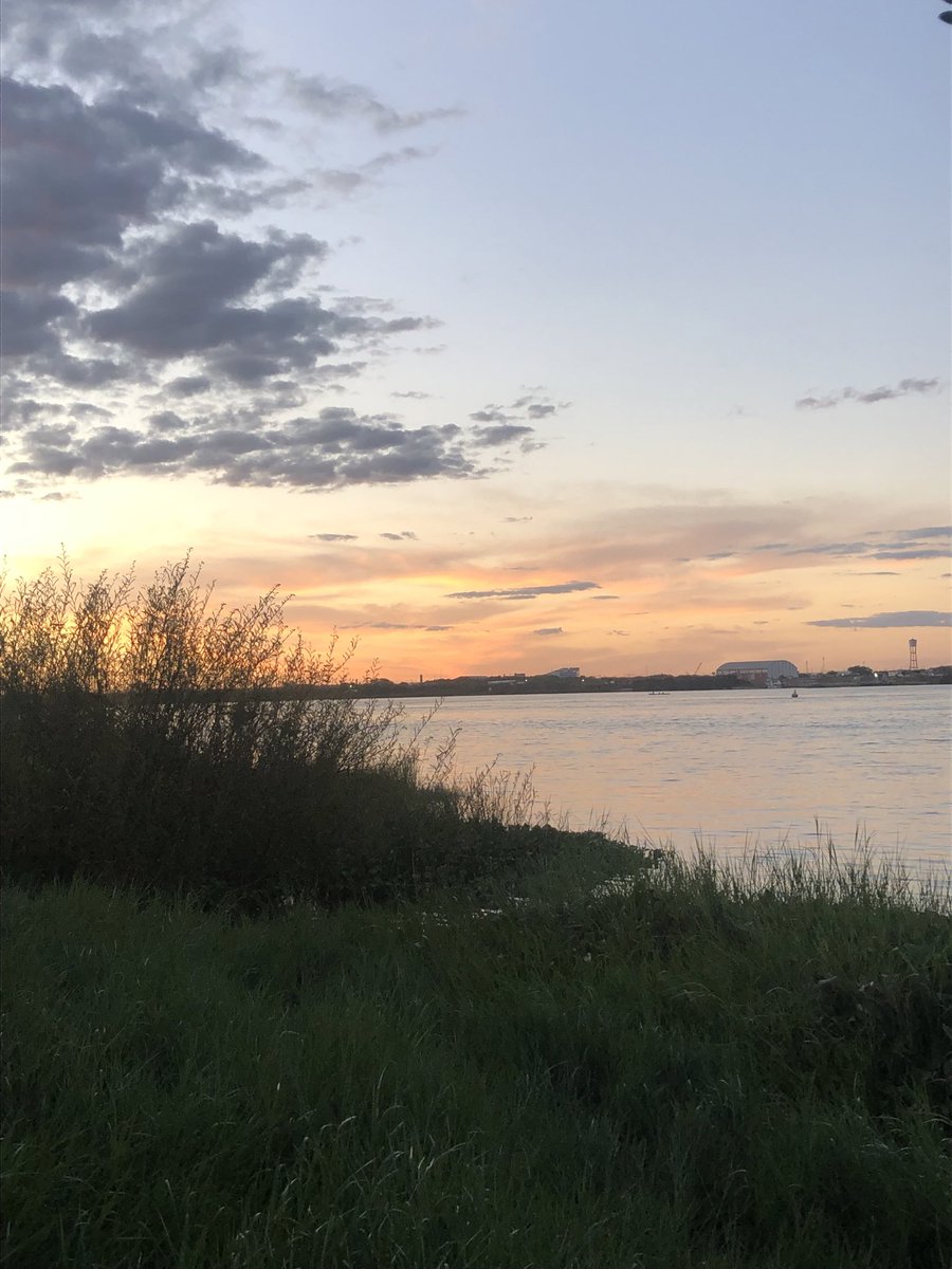 Bn seus tristes 😅🌄