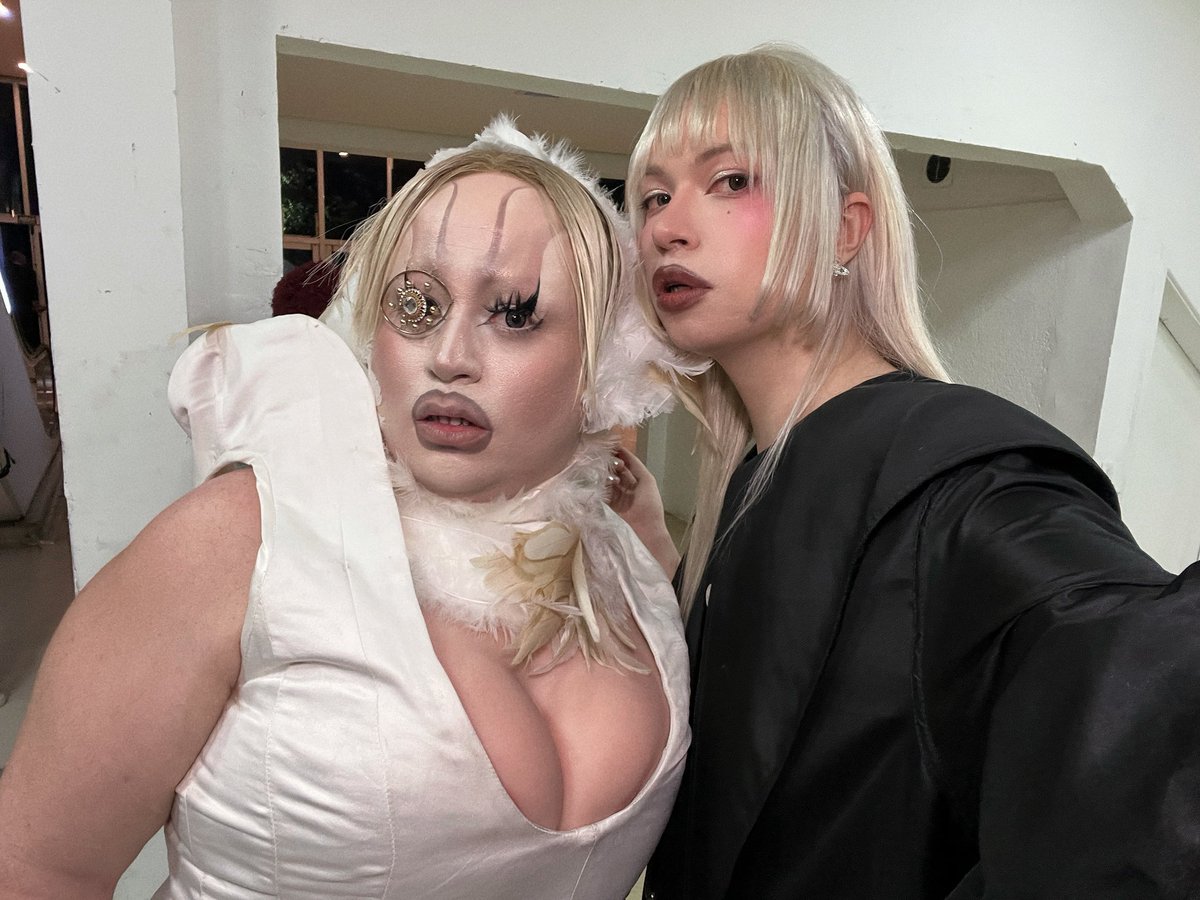 xxnri's tweet image. Estou 5% mais Ana