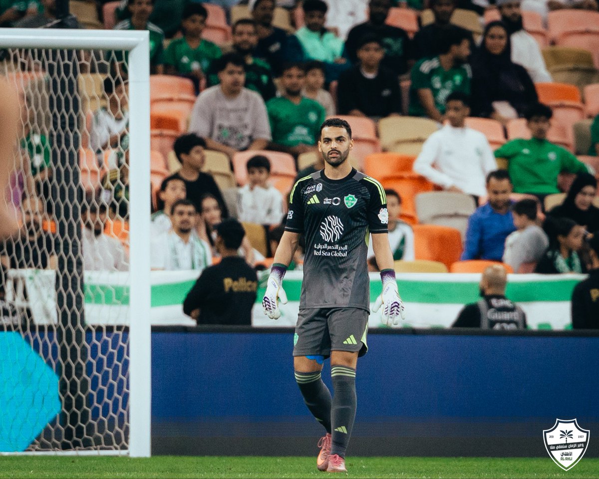 الأهلي -مابه مثله- بجدة 😉 💚

#الأهلي_التعاون #دوري_روشن_السعودي