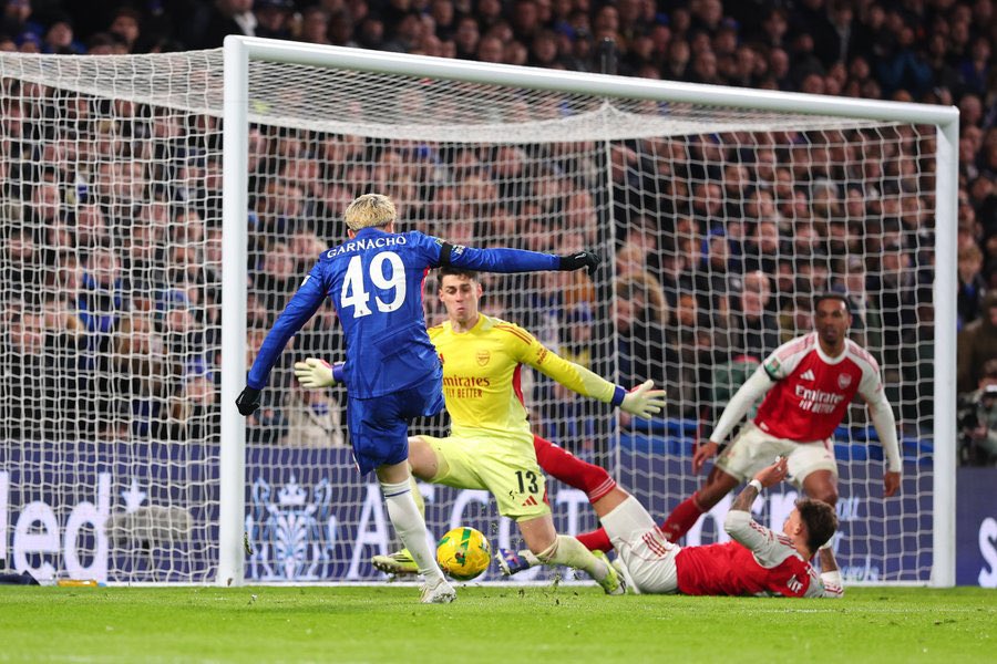 🚨 — غارناتشو مع تشيلسي هذا الموسم :

• 22 مباراة
• 8 مساهمات