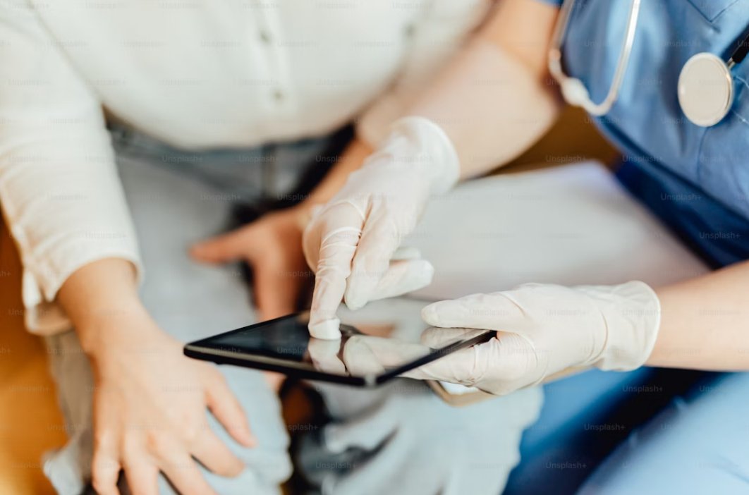 CarelineServ's tweet photo. A facility in New Brunswick, NJ is seeking a Pathologists Assistant. Interested candidates can send their resumes to dylan@carelineservices.com or call 212-686-8881. For more information, please visit https://t.co/6Si1ZtLFYO. 
#nj #njjobs #pathologistsassistant https://t.co/HItwCO2TSw