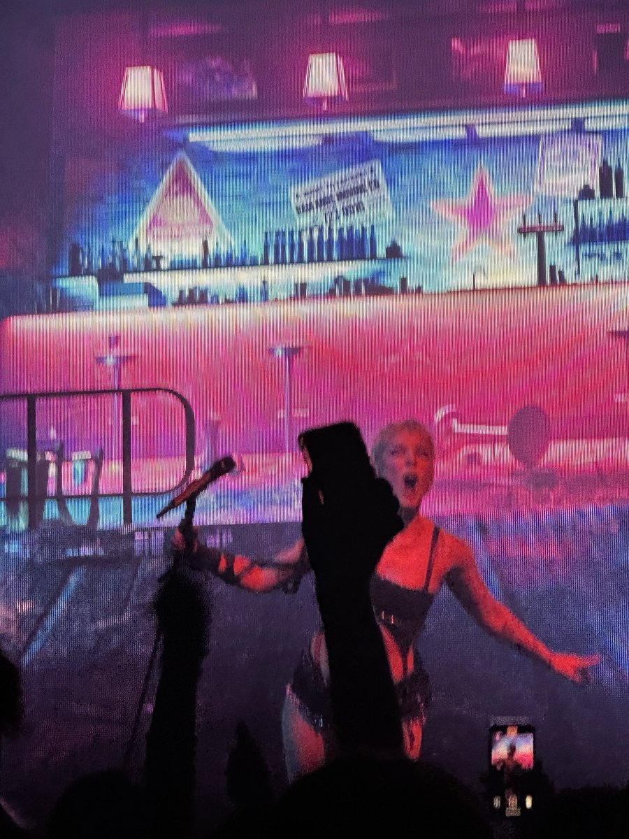 triptych from nyc n1
#BackToBadlandsTour