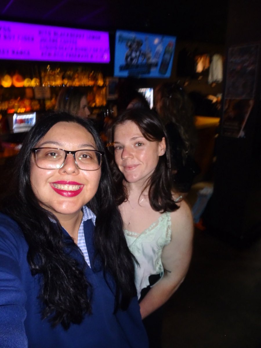 Daniela 🌊 tweet media