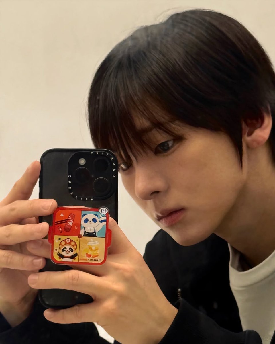 UpdateKBoys's tweet image. Feliz aniversário para o Hyesung (VANNER), que hoje completa 30 anos! 🎉

HAPPYHYESUNGDAY
#HYESUNG #혜성