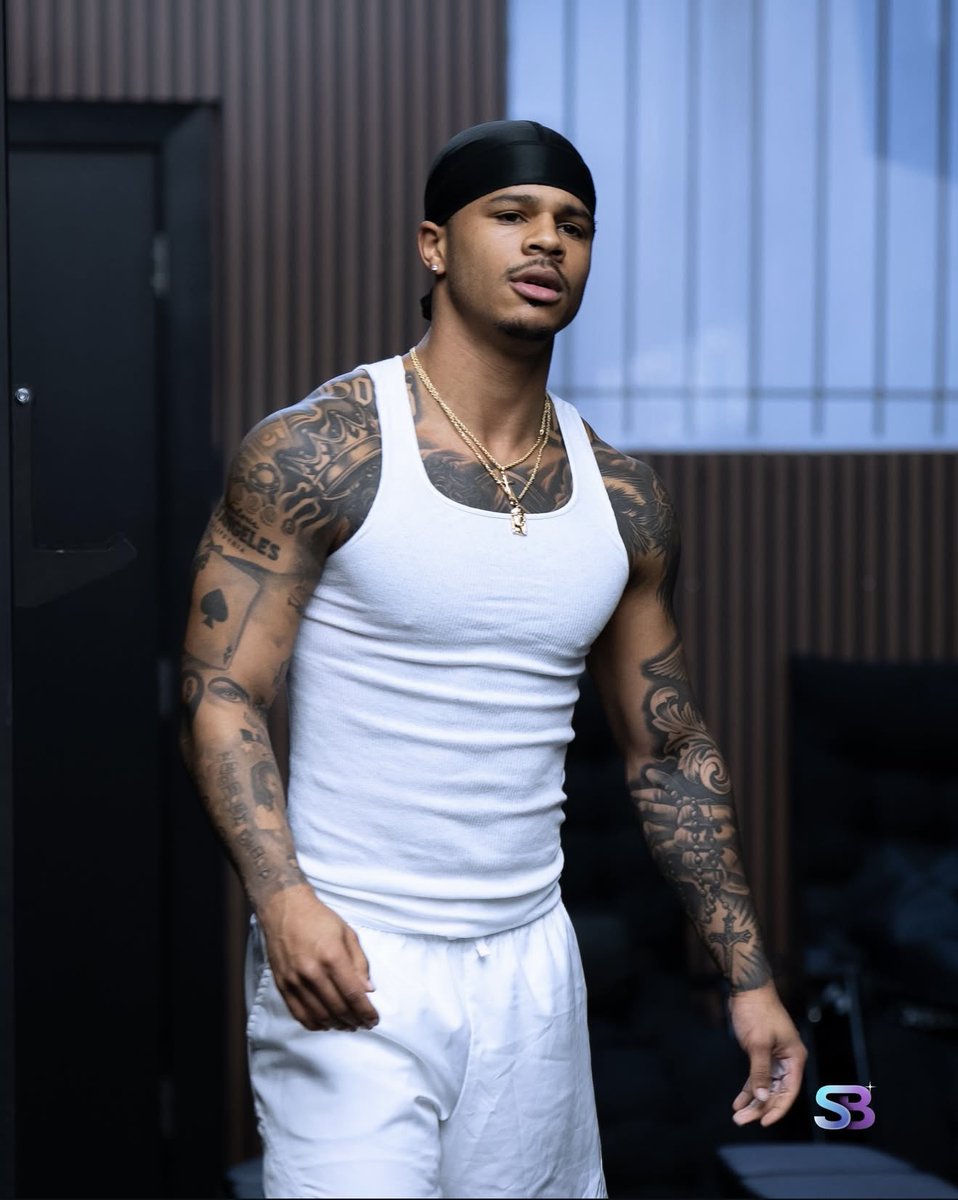 AceGreeneNews's tweet image. Gym Ace 🔥🔥
#workoutwednesday 
#acemob ♠️