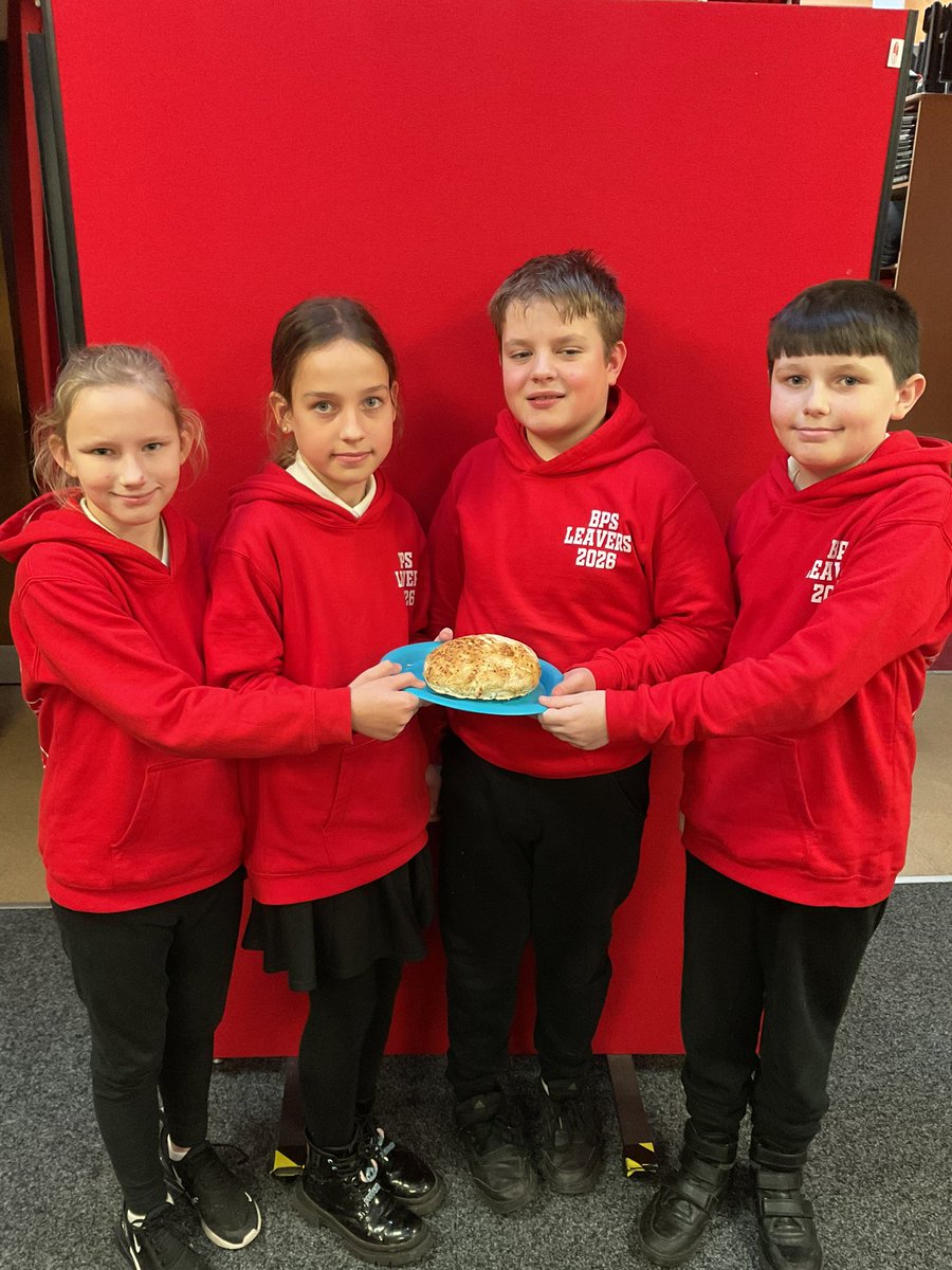 Mrs Petch tweet media