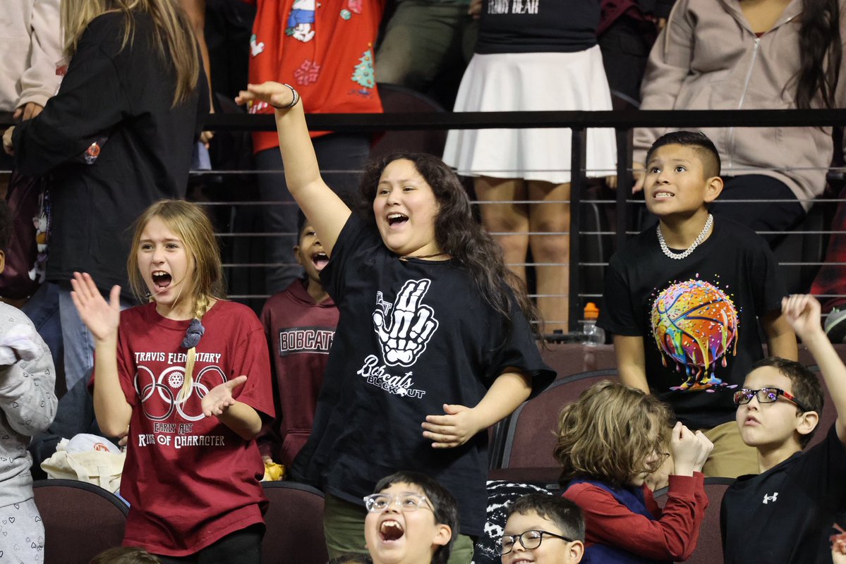 SanMarcosCISD's tweet image. Every #SMCISD 3rd–5th grader attended a DI Women’s Basketball game today through our annual TXST Kids Game! The experience inspired future goals &amp;amp; showcased college opportunities. Huge thanks to TXST Athletics, our transportation team, staff, and TXST Police for making it happen!