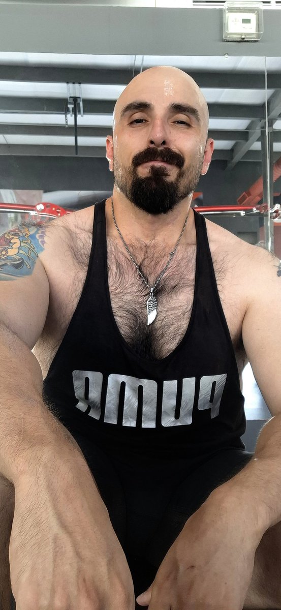 PiⓍeluchemon tweet media