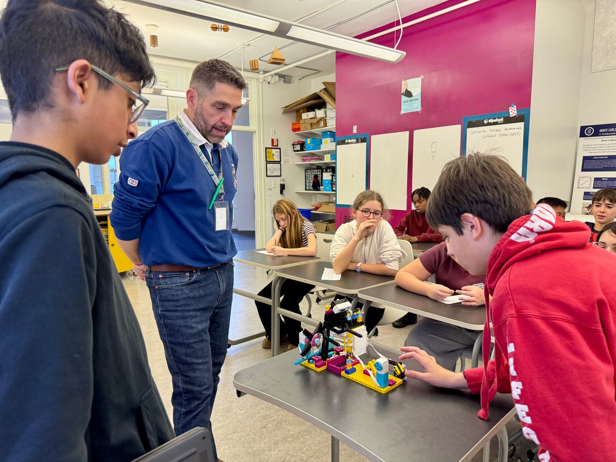 International School Boston (Official) tweet media