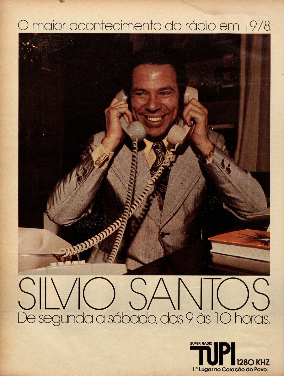 Esta propaganda é de 1978 e promove o programa de rádio de Silvio Santos na Super Rádio Tupi, que era transmitido de segunda a sábado, das 9h às 10h. propagandashistoricas.com.br/2024/08/progra…