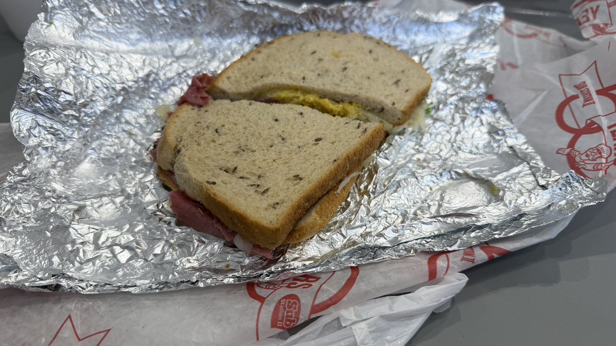 Damian Salas tweet media