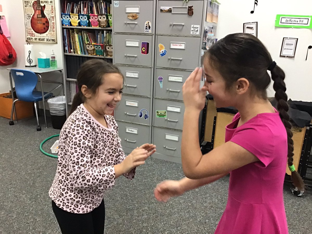 Ashley Huddle tweet media